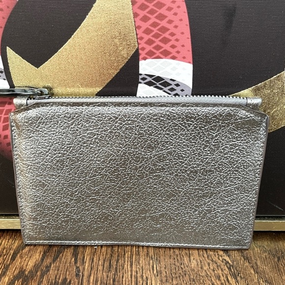 NWOT HALSTON Silver Textured Pepple Leather Zip Pouch - Picture 1 of 5